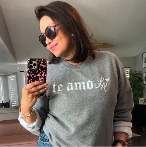 Sweatshirts & Hoodies